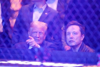 MMA: UFC 309 Nov 16, 2024; New York, NY, USA; President-elect Donald Trump talks with Elon Musk (right) during UFC 309 a